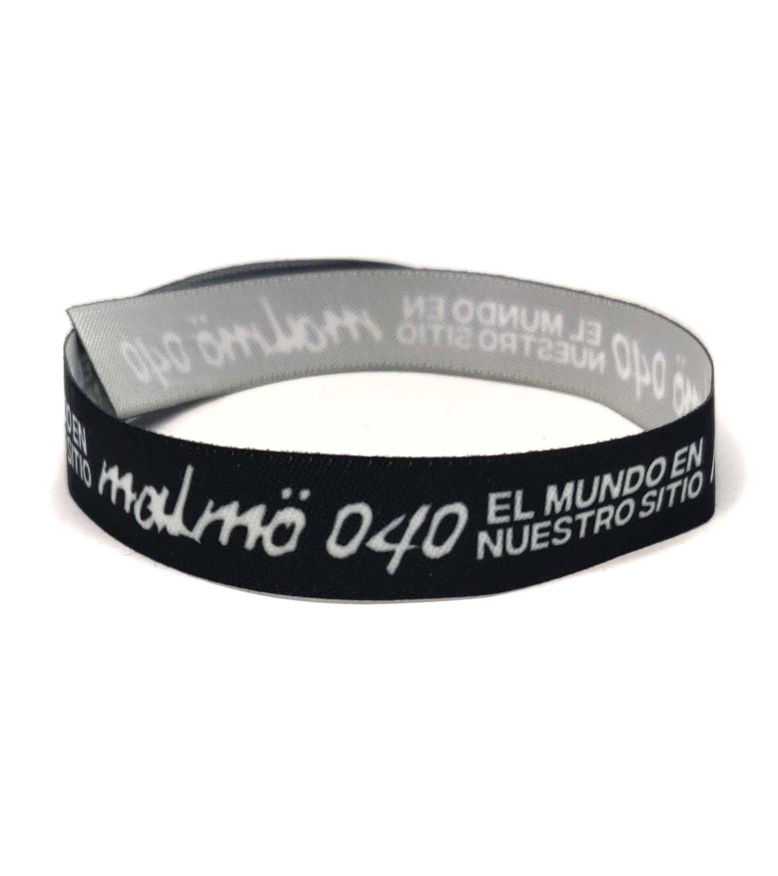 Pulsera El mundo en nuestro sitio